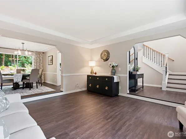1636 NW Nassau Court, Poulsbo, WA 98370