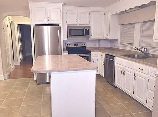 5th image of 53 Park Ave #0