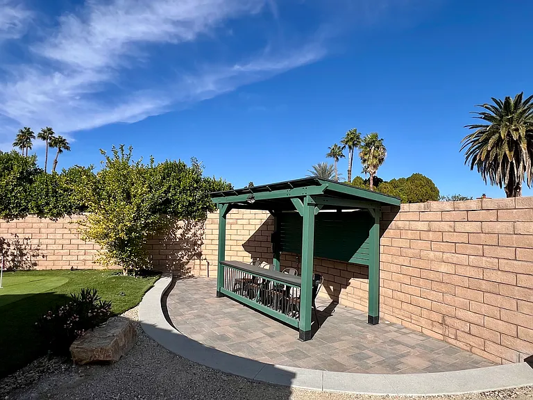 815 N Calle Quetzal — Photo 15