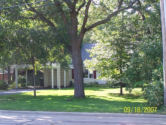 2nd image of 2098 North Ave