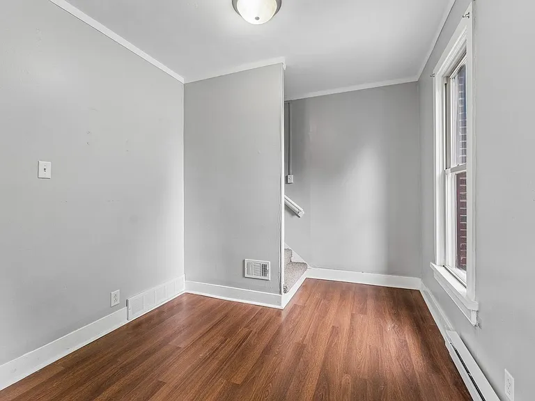 1310 S 31st St — Photo 15