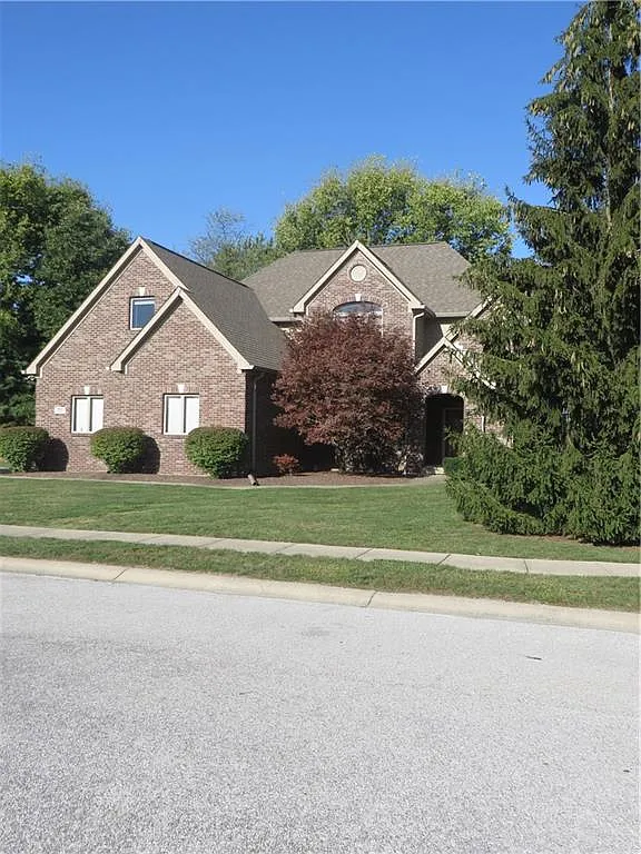 4610 Goldenrain Ct photo 1