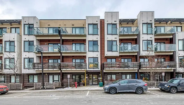 5035 Harvard Rd Mississauga — Photo 1