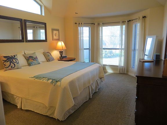 5th image of 204 Glenwood Dr