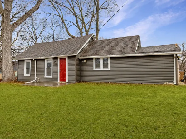 401 S 3rd St, Polk City, IA 50226