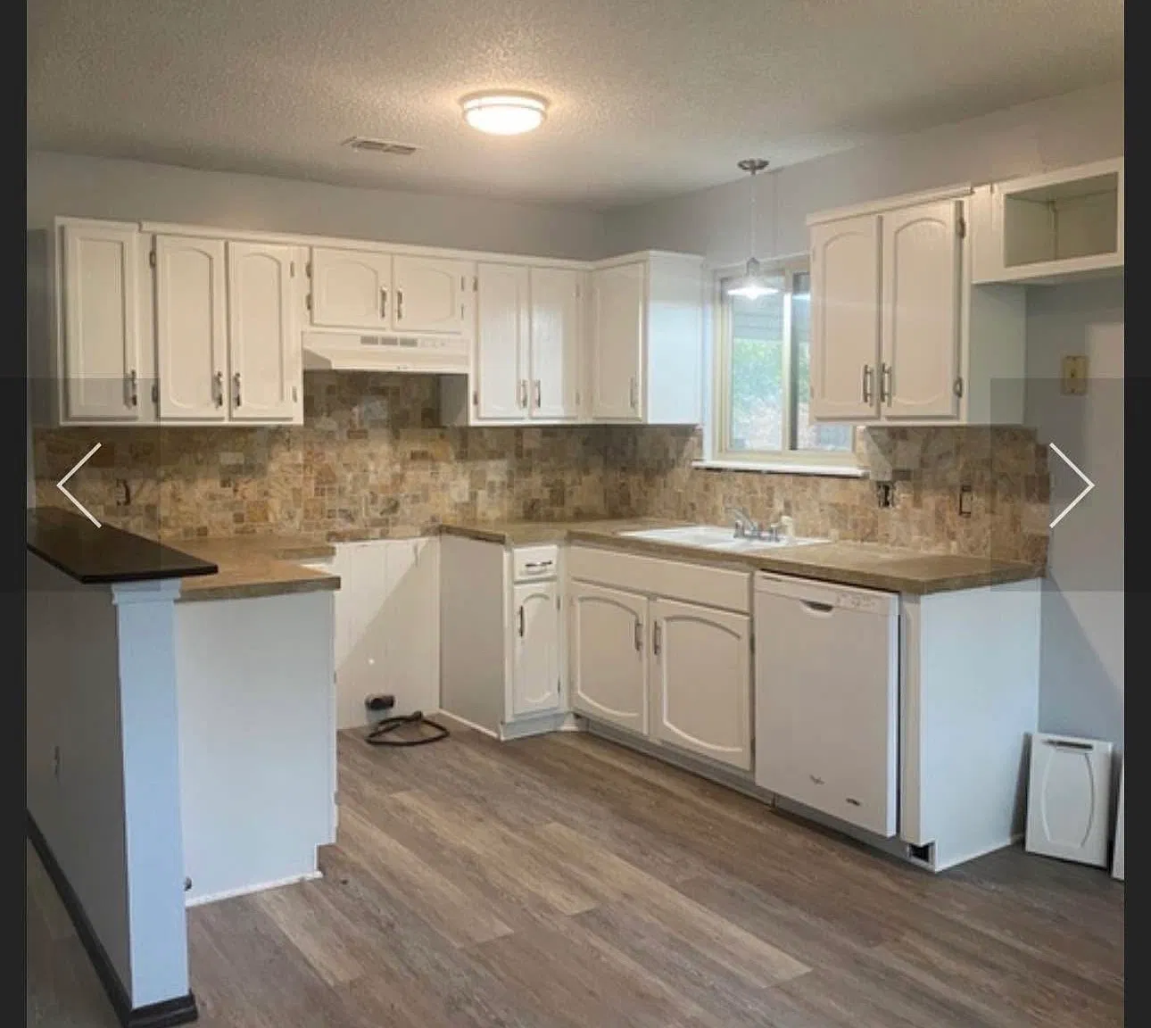 2 bed, 848 sqft, $1,000 — Photo 2