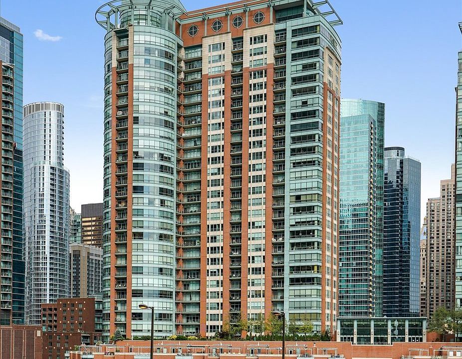 1st image of 415 E North Water St APT 801