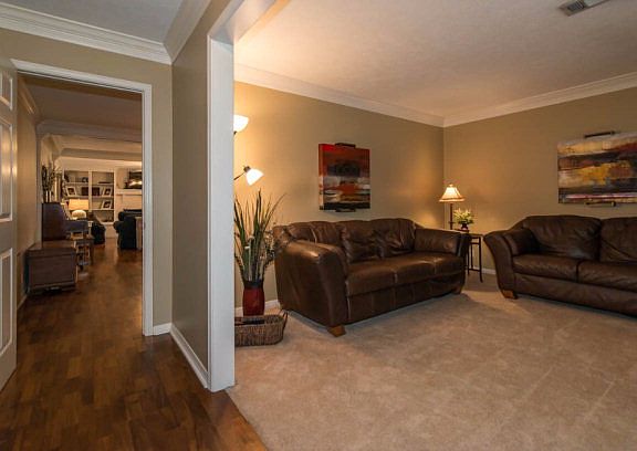 2nd image of 5710 Sul Ross Ln