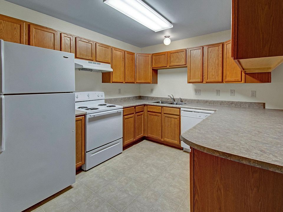Unit Kitchen at Dakota Apartments