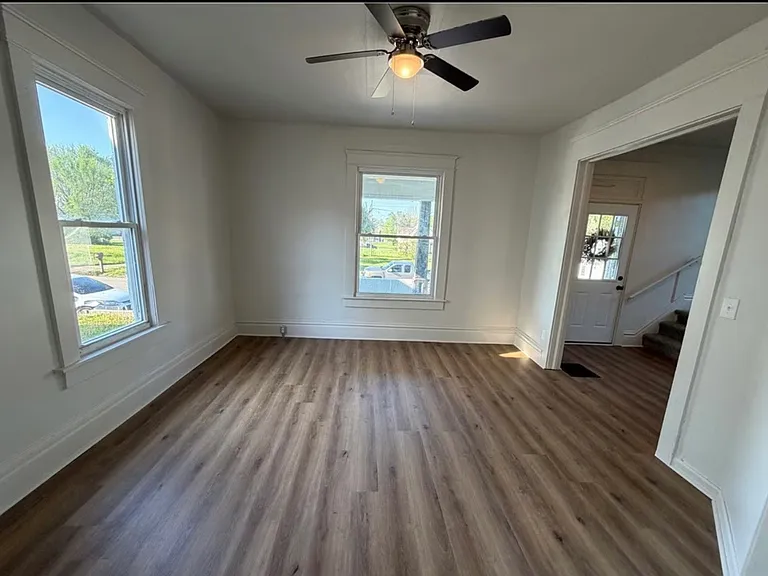1229 Jackson St — Photo 3