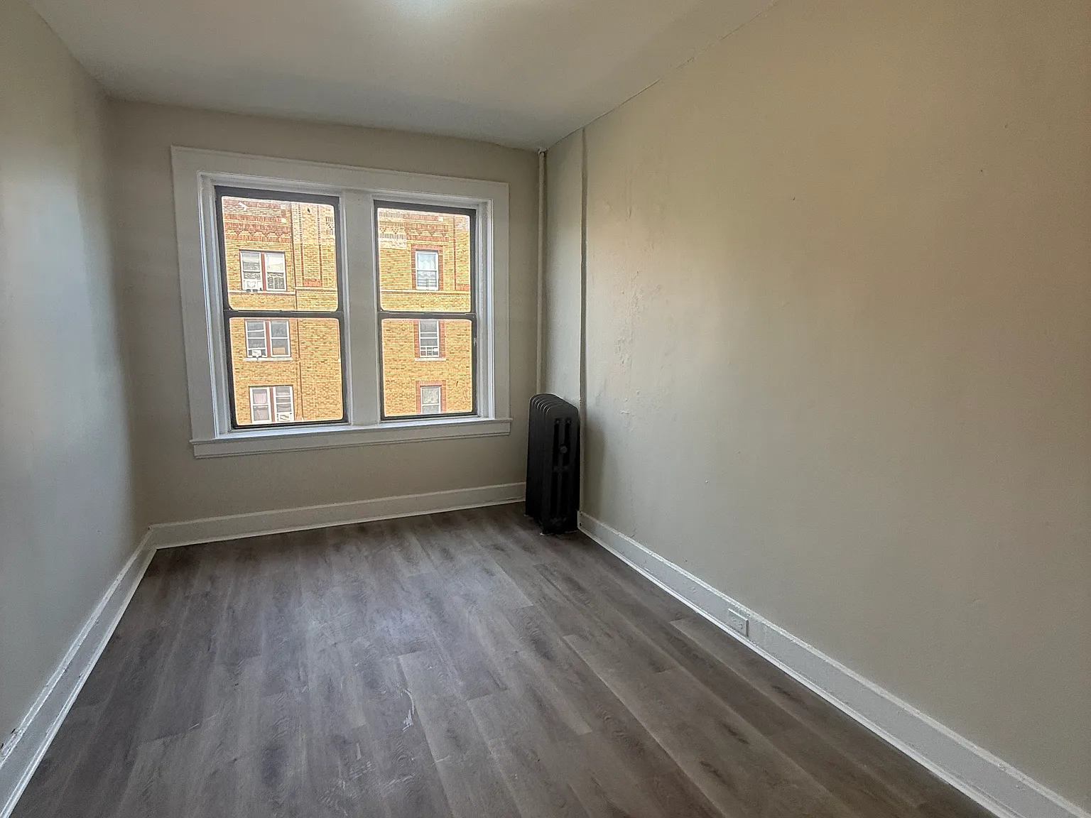 3 bed, $2,095 — Photo 4