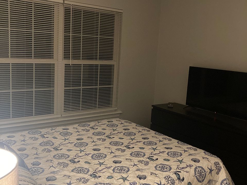 2nd image of 132 Lydia Ln