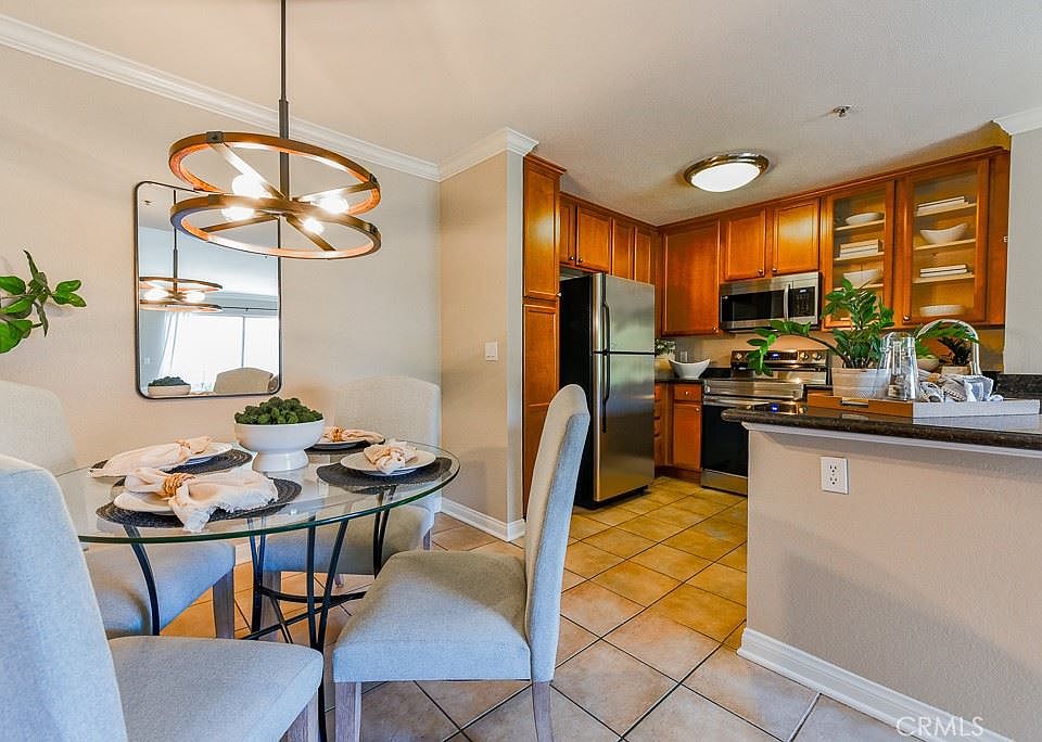 1020 La Terraza Cir UNIT 302, Corona, CA 92879 Zillow