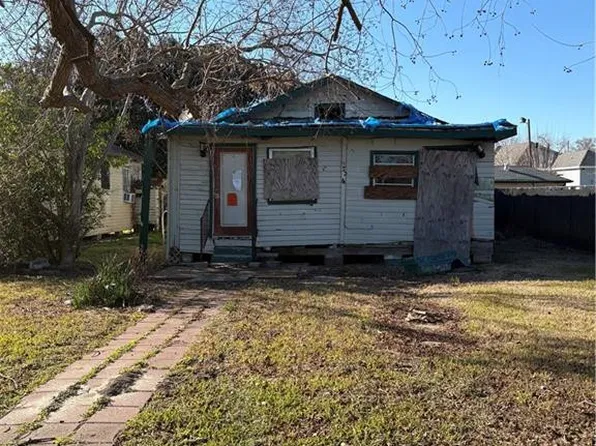 234 Providence Ln, Kenner, LA 70062