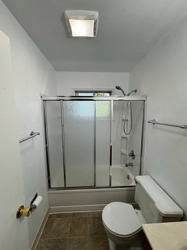 3233 Francis Ave #4 Photo 1