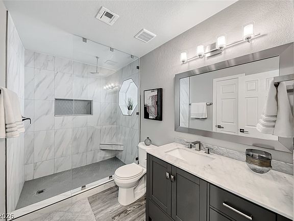 2nd image of 5018 S Rainbow Blvd Unit 202