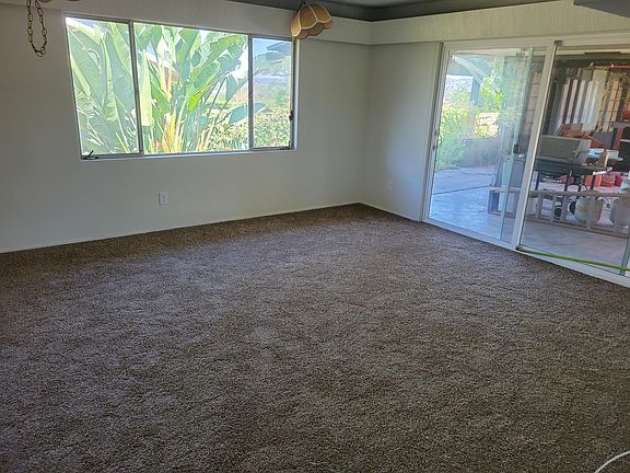 5th image of 5832 Henley Dr