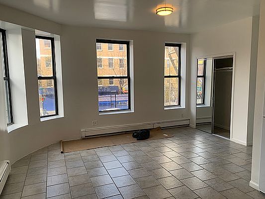 1st image of 201 E 118th St #2F