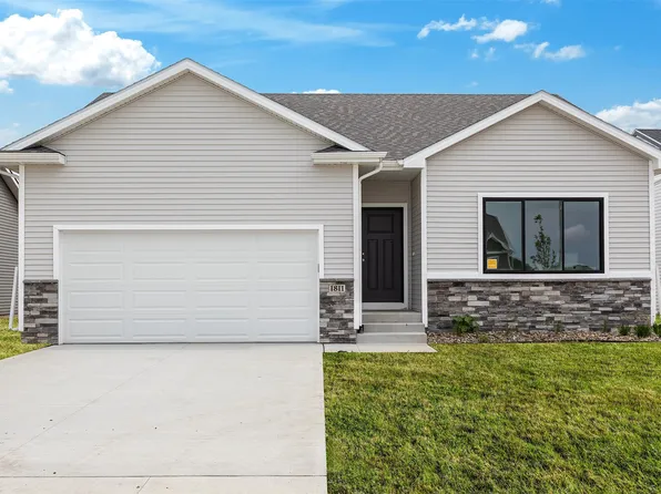 1811 Tuscany Dr SE, Altoona, IA 50009