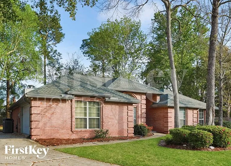 1691 Ponce De Leon Ct — Photo 3