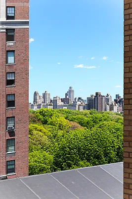 Sold by Corcoran | media 19