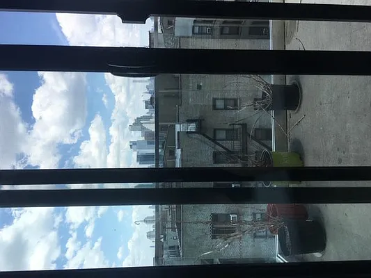 Rented by 18 REALTY | media 11