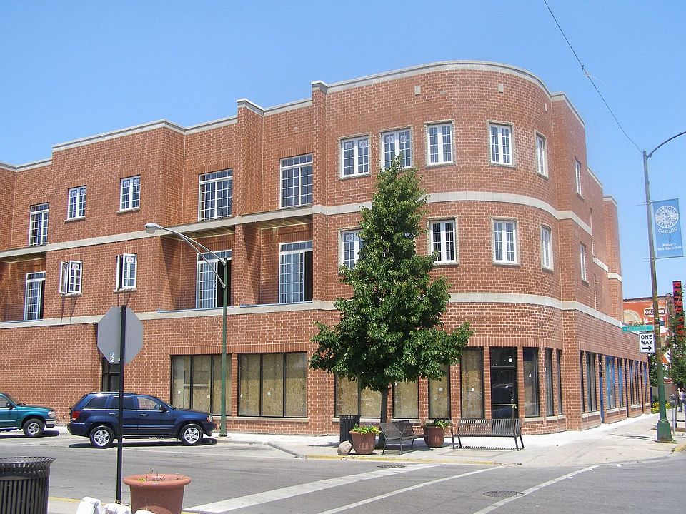 1st image of 3234 N Central Ave #202