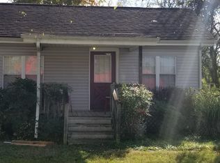 718 E Lincoln Rd, Maryville, TN 37804