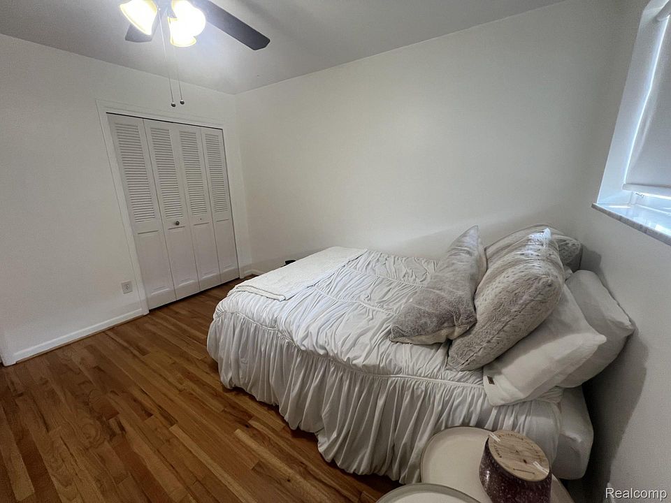 2820 Woodslee Dr Apt 107, photo 14