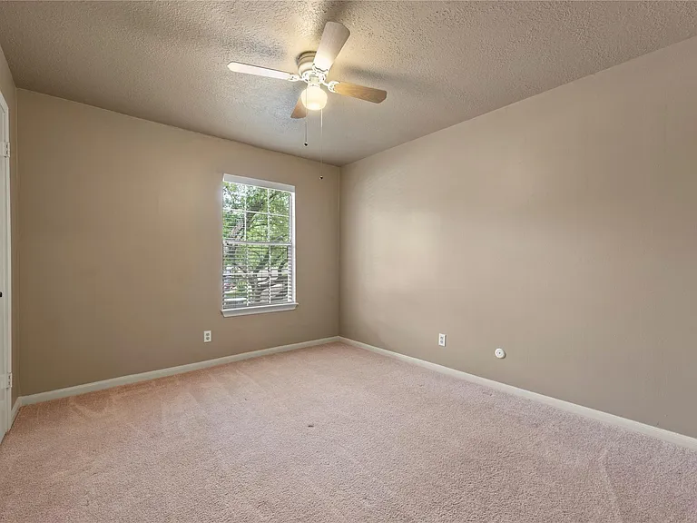 16325 Saint Helier St — Photo 21
