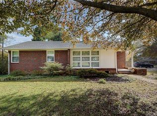 4301 Applegate Rd, Charlotte, NC 28209