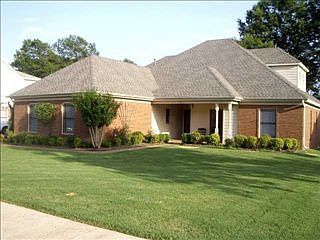 1st image of 455 Ashton Woods Ct