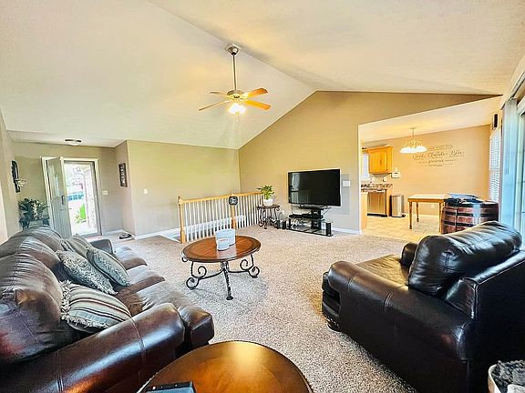 Access to Covered Deck