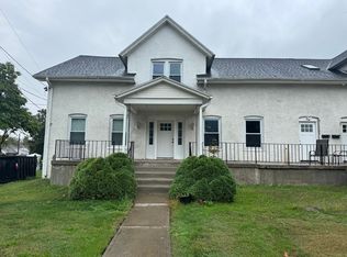 78 Grandview Ave #D, Catskill, NY 12414