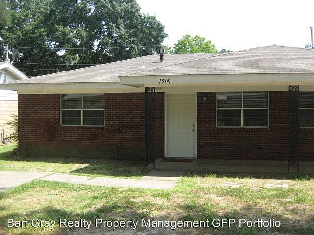 1st image of 1509 Phillip And 1511 Dr