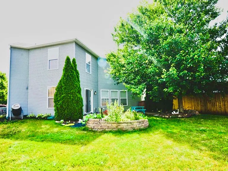 4182 Fletcher Dr — Photo 23