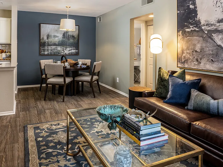 Steeplechase Apartments — Photo 11