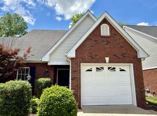 2809 Stonehedge Dr, Murfreesboro, TN 37128