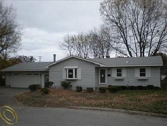 1st image of 1104 Briarwood Ct