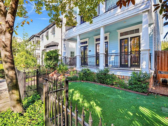 5th image of 612 Rutland St