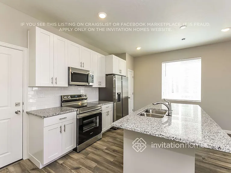 108 N Riverside Dr — Photo 6