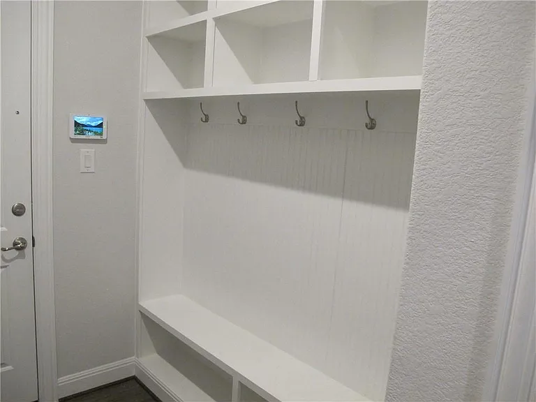 635 Spinnaker Loop — Photo 23