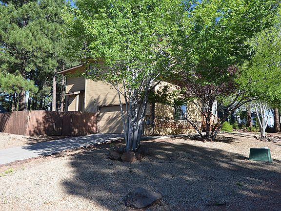 4th image of 2527 S Cliffview St