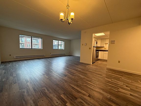 2nd image of 2602-2606 Arbor Dr #234