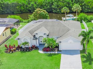 1303 SE Coral Reef St, Port Saint Lucie, FL 34983