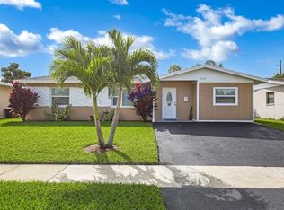 3686 Island Rd, Palm Beach Gardens, FL 33410