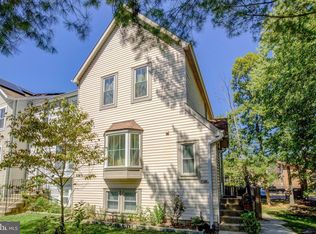 3328 Major Denton Dr, Beltsville, MD 20705