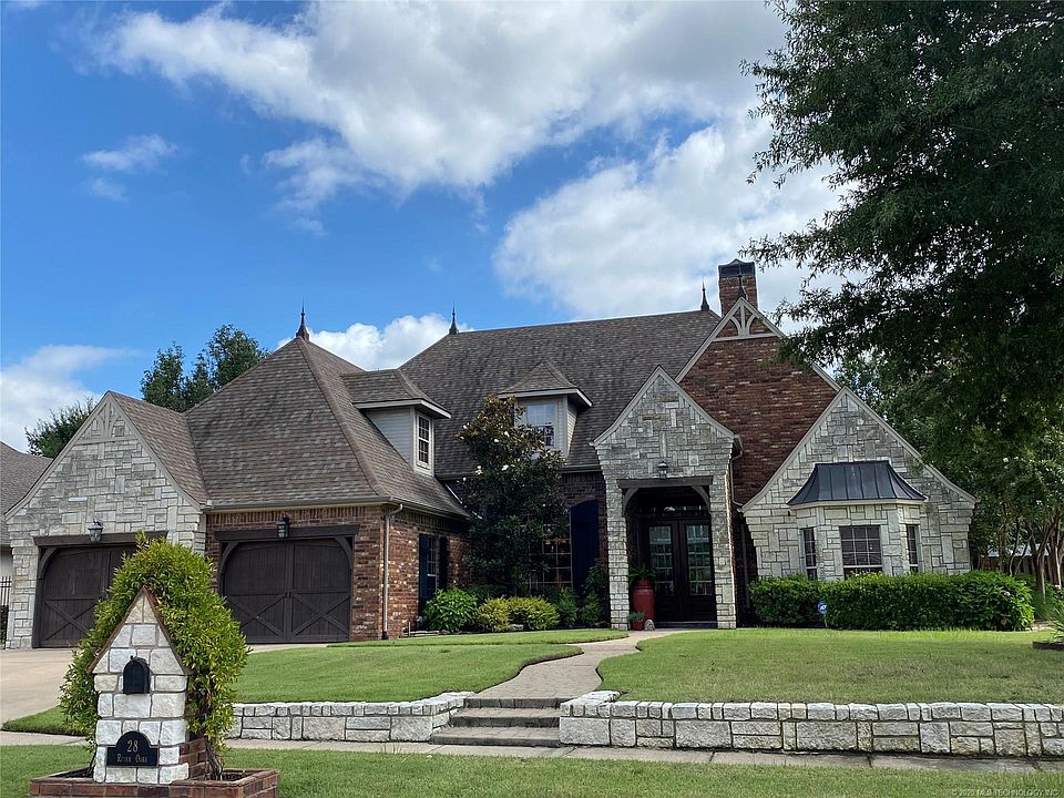 1st image of 28 River Oaks