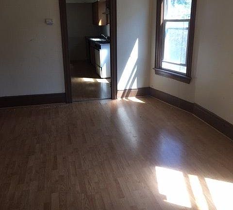 2nd image of 70 Blaine Ave