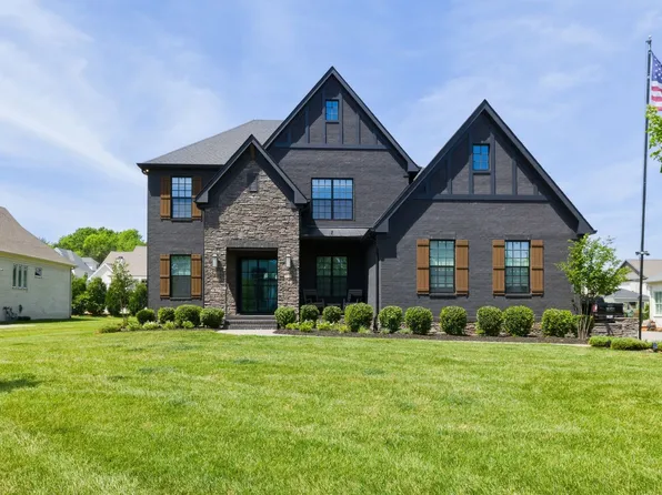 1881 Traditions Cir, Brentwood, TN 37027